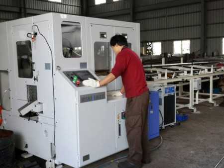橡胶模具材料的选用，橡胶垫模具
